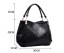 Elegantní dámská kabelka se vzorem - Černá 5