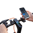 Elektrická koloběžka T3A 20 km/h Dojezd 30 km Baterie 36 V 7,8 Ah Bezdušová kola 8,5 palce a LCD displej Černo-oranžová koloběžka do města 3