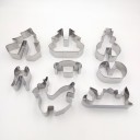 Emporte-pièces de Noël 3D pour biscuits en pain d'épices Système de 8 pièces Sapin bonhomme de neige renne et traîneau Acier inoxydable 4