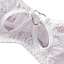 Ensemble de lingerie femme, soutien-gorge en dentelle avec armatures et cœur en métal au centre, et string avec bretelles réglables 9
