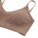Ensemble de lingerie pour femmes, soutien-gorge à fines côtes sans armatures avec décolleté en V et coussinets amovibles et string à taille large 15