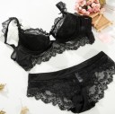 Ensemble féminin en dentelle - Soutien-gorge + culottes J2446 4