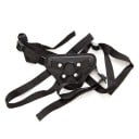 Ensemble strap-on avec un dildo en silicone réaliste taille L avec testicules et ventouse dans un harnais en cuir design confortable ajustable 5