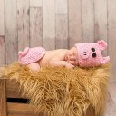 Ensemble tricoté pour bébé à photographier 8