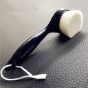 Escova de detailing para automóveis 1