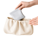 Estuche magnético para auriculares 11 x 11 cm Bolsa magnética para auriculares intrauditivos Cierre automático Mecanismo práctico de auto-cierre 4