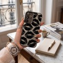 Étui à baisers pour Samsung Galaxy A55 5G Résistant Ultra fin Fond gris mat avec des lèvres noires Bord noir Protection de l'appareil photo Pour tous les jours 2