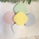 Étui à lentilles de contact avec miroir et accessoires taille 7 x 7 x 2,5 cm étui en plastique coloré pastel pour le voyage 4