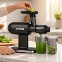 Extractor de Jugo Lento Horizontal BioloMix Prensado en Frío Con Función de Reversa y Funcionamiento Silencioso Negro Para Frutas y Verduras de Hoja 7