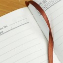 Farbenfroher A5-Notizblock mit Retro-Softcover. Stilvolles Notizbuch mit Schnalle für Schule, Arbeit und private Notizen. 2