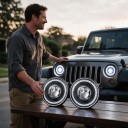 Fari LED con anabbaglianti e abbaglianti, halo DRL e indicatori di direzione 7" 176 mm proiettori PMMA/PC 60W IP67 neri per Lada Niva 4x4 3