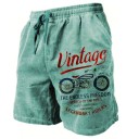 Férfi nyári légáteresztő rövidnadrág vintage motoros mintával. Könnyű, laza szabású, húzózsinóros. Stílusos, kényelmes rövidnadrág szabadidőre és utazáshoz. 3