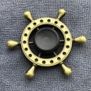 Fidget spinner antistress in metallo con motivo decorativo Giocattolo rotante per le dita per rilassare la tensione Aspetto anticato Dimensioni 13