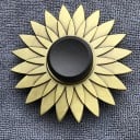 Fidget spinner antistress in metallo con motivo decorativo Giocattolo rotante per le dita per rilassare la tensione Aspetto anticato Dimensioni 20