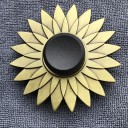 Fidget spinner metálico antistress com motivo decorativo Brinquedo giratório para os dedos para aliviar a tensão Aparência dourada antiga Tamanho 20