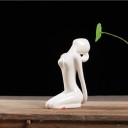Figurine en céramique de yogi 8