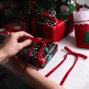 Fiori di Velluto Natalizi Set da 10 pezzi Fiocchi 12,7 x 17,8 cm Velluto Decorazioni per Albero di Natale Ghirlanda e Regali Decorazioni 3