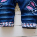 Flickjeans med hängslen och kanintryck 4