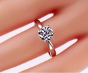 Forlovelsesring med zirkon 3