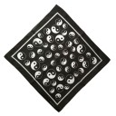 Foulard à motif A1 12