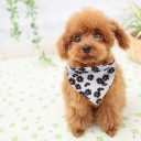 Foulard pour chiens avec des fleurs 3