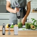 Frullatore ad immersione BioloMix 4 in 1 1200 W 6 velocità e turbo con tritatutto da 500 ml e recipiente da 600 ml Coltelli in acciaio inox Nero 9