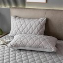Funda de almohada impermeable de 48 x 74 cm, colorida y resistente a las manchas, lavable, para niños y mascotas. 9