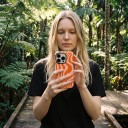 Funda de dos capas para iPhone 16e Patrón retro de rayas onduladas Naranja y rosa empolvado Resistente a caídas y arañazos Para el día a día 8
