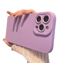 Funda de silicona mate con protección de lente para iPhone 15 Plus 10