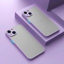 Funda protectora mate para iPhone 15 Pro 9