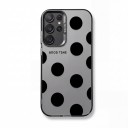 Funda protectora para Samsung Galaxy A57 con puntos Ultra delgada y resistente Fondo gris mate Puntos negros y bordes Protección elevada para la cámara 1