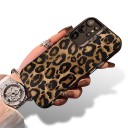 Funda trasera para Samsung Galaxy A55 5G Motivo de leopardo Resistente y ultra delgada Acabado mate Marrón con manchas negras Bordes negros Protección 6