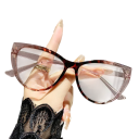 Gafas de ojo de gato de plástico para mujer con filtro de luz azul Gafas elegantes para trabajar en la computadora Protección ocular elegante Accesorio de moda 4