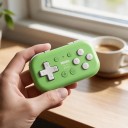 Gamepad mini Bluetooth de bolsillo 40,7 x 72 mm con modo teclado verde para Nintendo Switch, Switch 2, Android, iOS, PC y Raspberry Pi 2