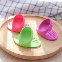 Gant de cuisine en silicone 1