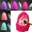 Gant en silicone pour le nettoyage des pinceaux 1