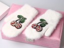 Gants d'hiver pour femmes avec des cerises J1201 1