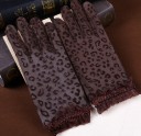 Gants de femme avec motif léopard 4