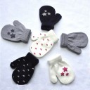 Gants tricotés pour enfants avec impression J586 1
