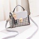 Geantă de damă crossbody pentru mână Model în carouri Clapetă uni cu închidere aurie Curea detașabilă Piele artificială 21 x 16 x 10 cm 5