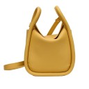 Geantă de damă de mână și pe umăr Formă moale și rotundă Mânere rotunjite Bretea subțire pe umăr Cataramă metalică Piele sintetică 20 x 5