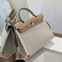 Geantă de damă pentru umăr 31 x 25 x 11 cm Structură de pânză Clapeta cu nasture metalic Mânere scurte și curea lungă Formă spațioasă 4