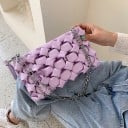 Geantă de damă plic 26 x 16 x 5 cm Model împletit proeminent Mâner pentru încheietura mâinii Formă plată dreptunghiulară De purtat 9