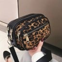 Geantă pentru femei cu model leopard din piele sintetică Buzunar frontal cu fermoar Curea lată neagră cu carabiniere aurii 18 x 13 x 6 cm 4