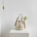 Geantă pentru femei în formă de sac 20 x 14,5 x 26 cm Cu șnur de strângere Partea superioară din pânză deschisă Fund colorat și mânere 3