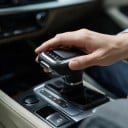 Gearstang til automatisk gearkasse med LED-belysning P R N D/S 99 x 58 x 106 mm læder + ABS sort til Audi Q7 2005–2015, venstrestyret 2