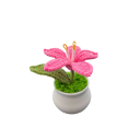 Gehaakte plant in pot decoratieve handmatige uitstraling 11x8 cm polyester tafeldecoratie voor kantoor en interieur 1