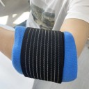 Gelový obklad horký i studený s odnímatelným látkovým rukávem a elastickým páskem přenosný rozměr 25 x 14 cm na otoky a bolest svalů 2