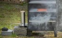 Generátor studeného kouře 30x35 cm 230 V z nerezové oceli s membránovým čerpadlem a EU zástrčkou pro uzení masa, ryb a sýrů 7