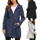 Giacca da donna allungata con cappuccio e zip a tutta lunghezza Vita stretta elastica Due grandi tasche con pattina Manica lunga 5